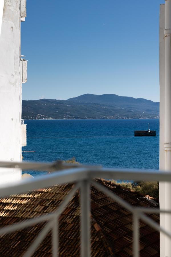 Seaside Penthouse In Calamata Exterior foto